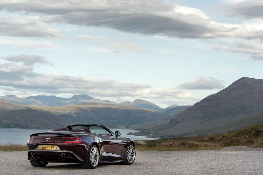  Aston Martin Vanquish Volante 2013 года  (WW) (фото 10 из 51)